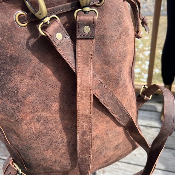 SALE BOHO CHIC Genuine brown buffalo leather bag backpack flap tassel New - Picture 9 of 12